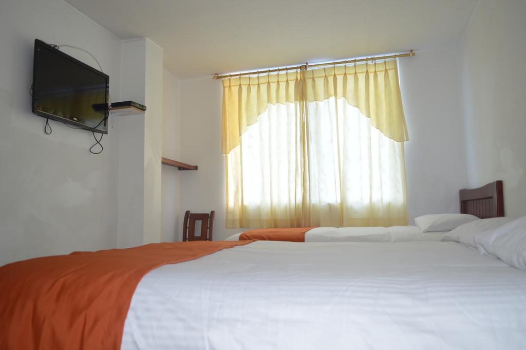 Hotel Ventura Riobamba Eksteriør bilde