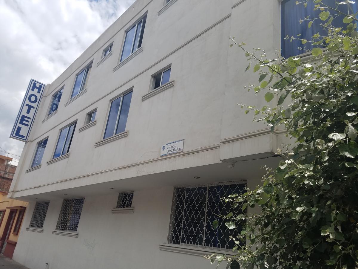 Hotel Ventura Riobamba Eksteriør bilde