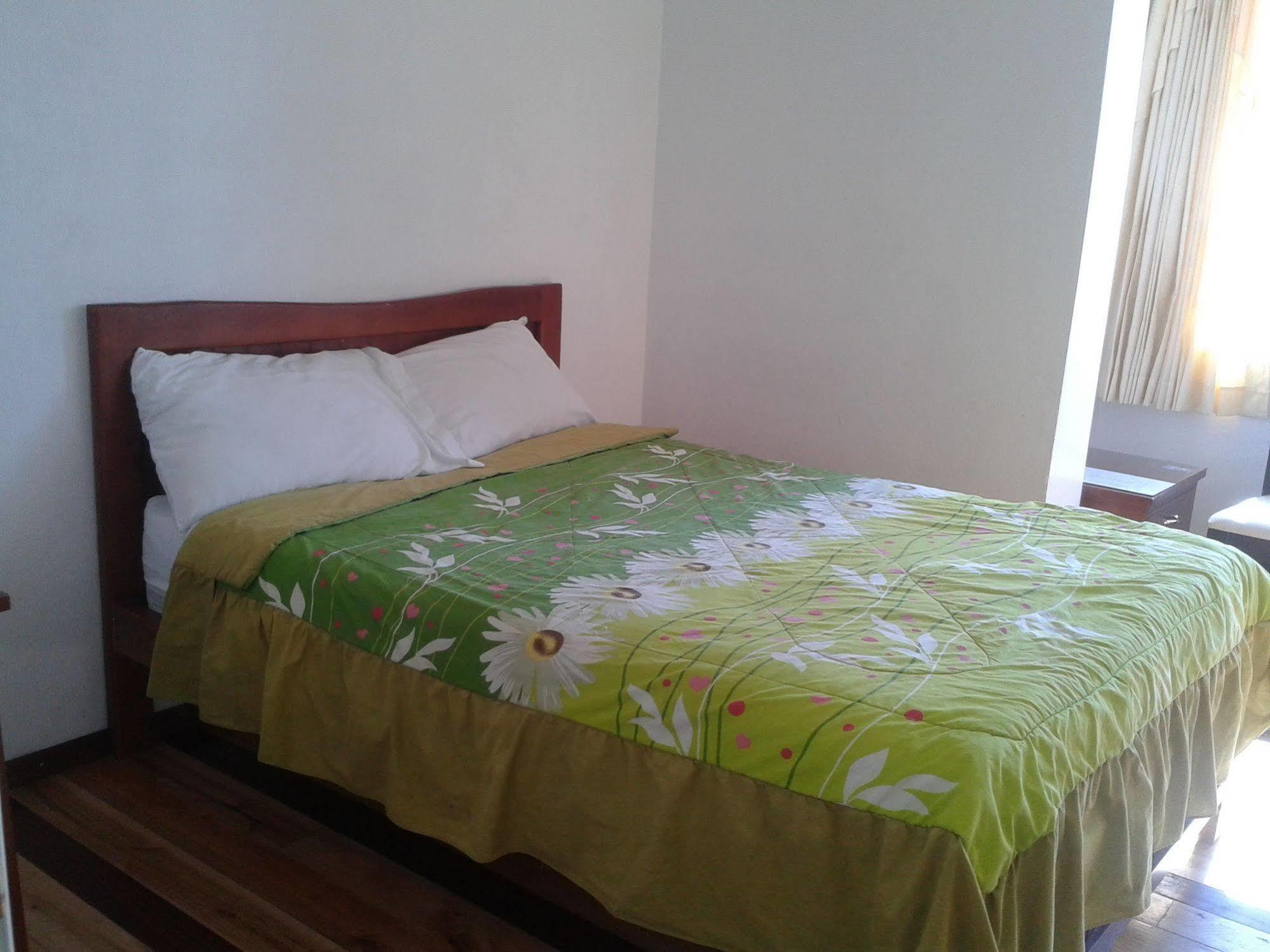 Hotel Ventura Riobamba Eksteriør bilde